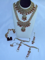 SIX Piece Stunning Red, White & Gold Jewellery Set 